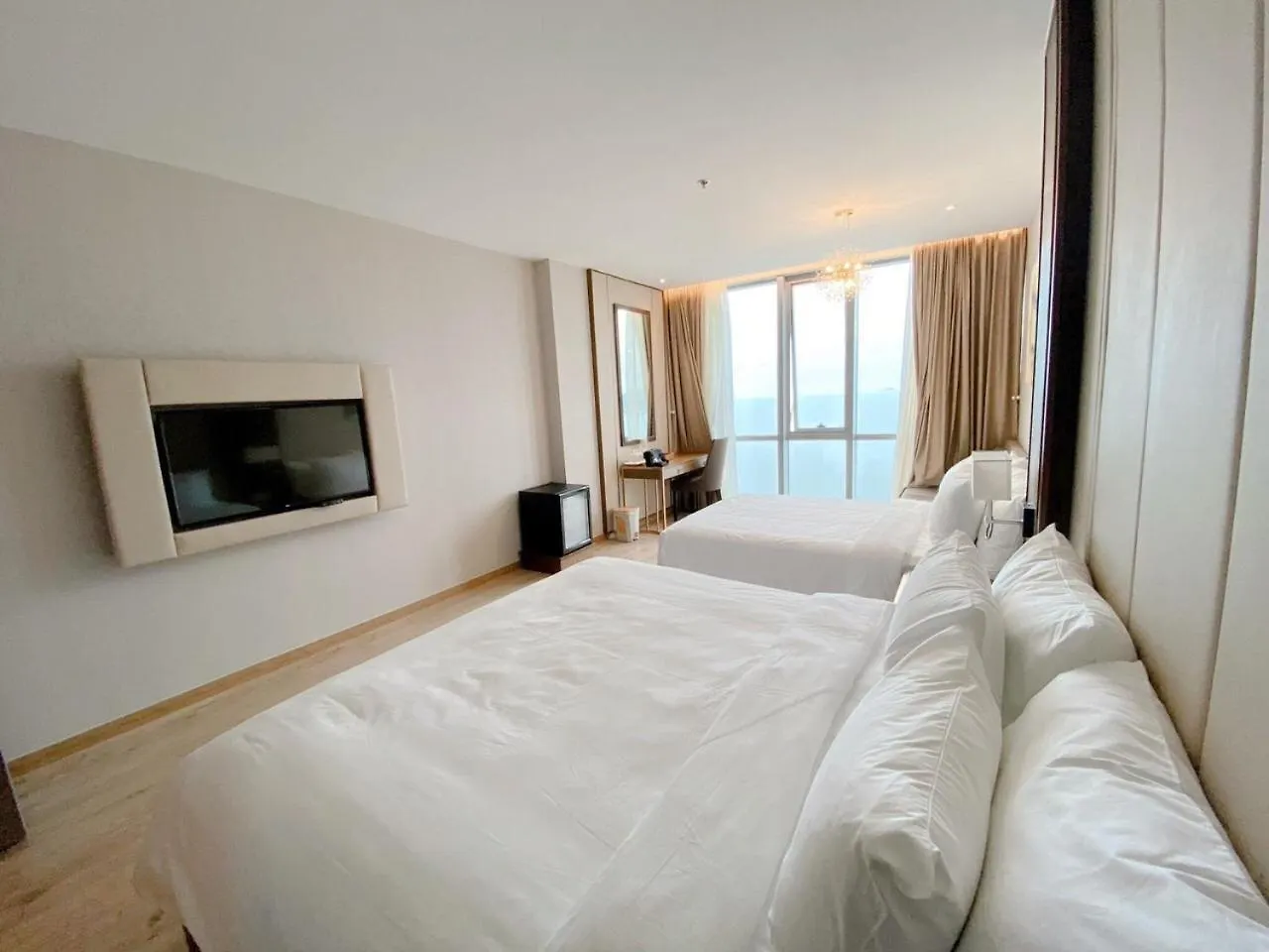Seabreeze Panorama Grand Residences Nha Trang